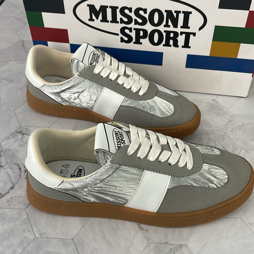 $460 NEW  AUTHENTIC Missoni Retro Low Top Platform Sneakers Silver Gray White 8
